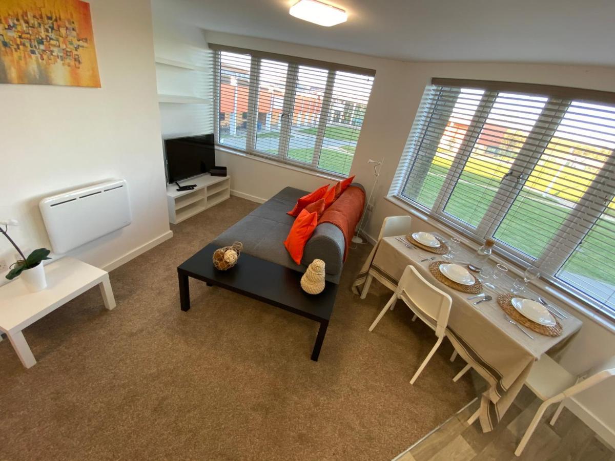Bushfield House Appartamento Peterborough Esterno foto