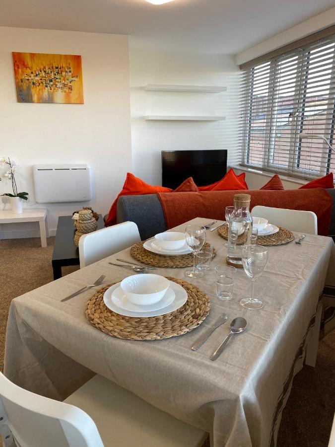 Bushfield House Appartamento Peterborough Esterno foto